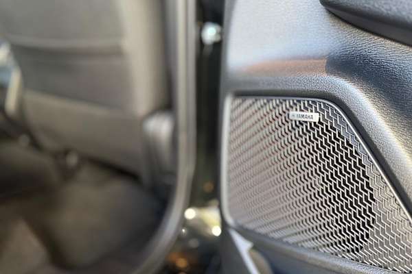 2025 Mitsubishi Outlander ES ZM