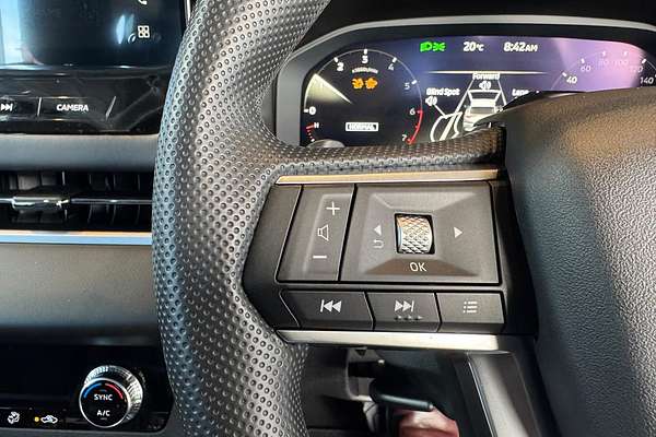 2025 Mitsubishi Outlander ES ZM