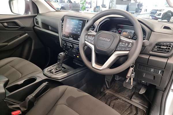2025 Isuzu D-MAX SX High Ride Rear Wheel Drive