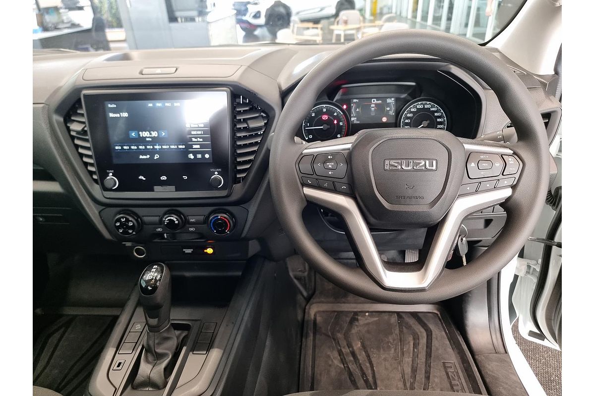 2025 Isuzu D-MAX SX High Ride Rear Wheel Drive