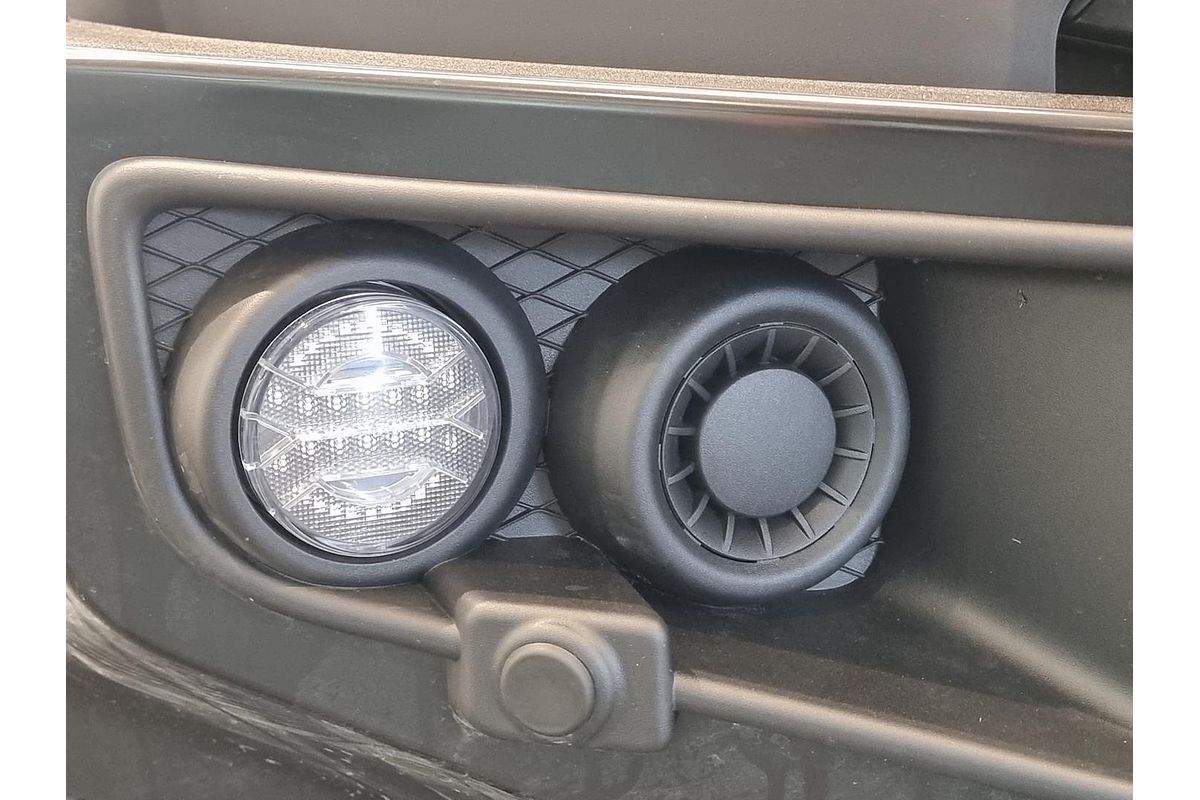 2025 Isuzu D-MAX SX High Ride Rear Wheel Drive