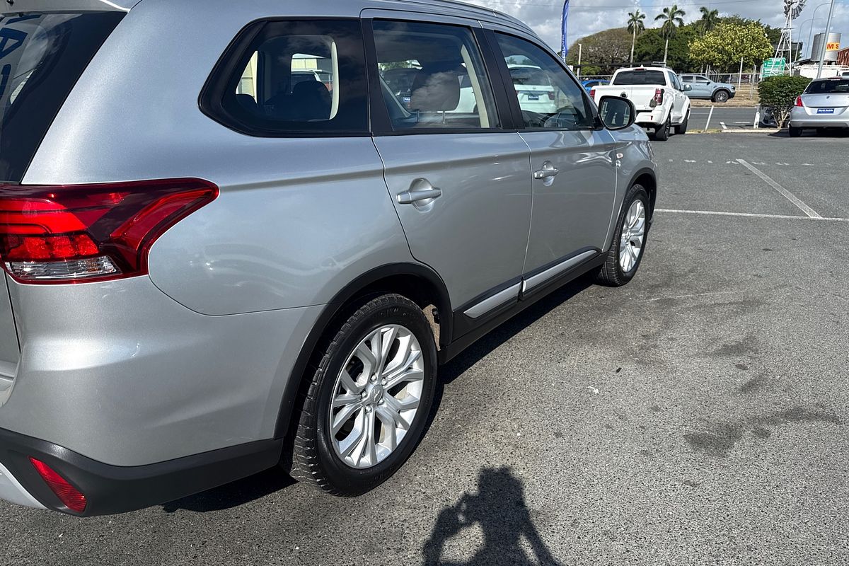 2019 Mitsubishi Outlander ES ZL