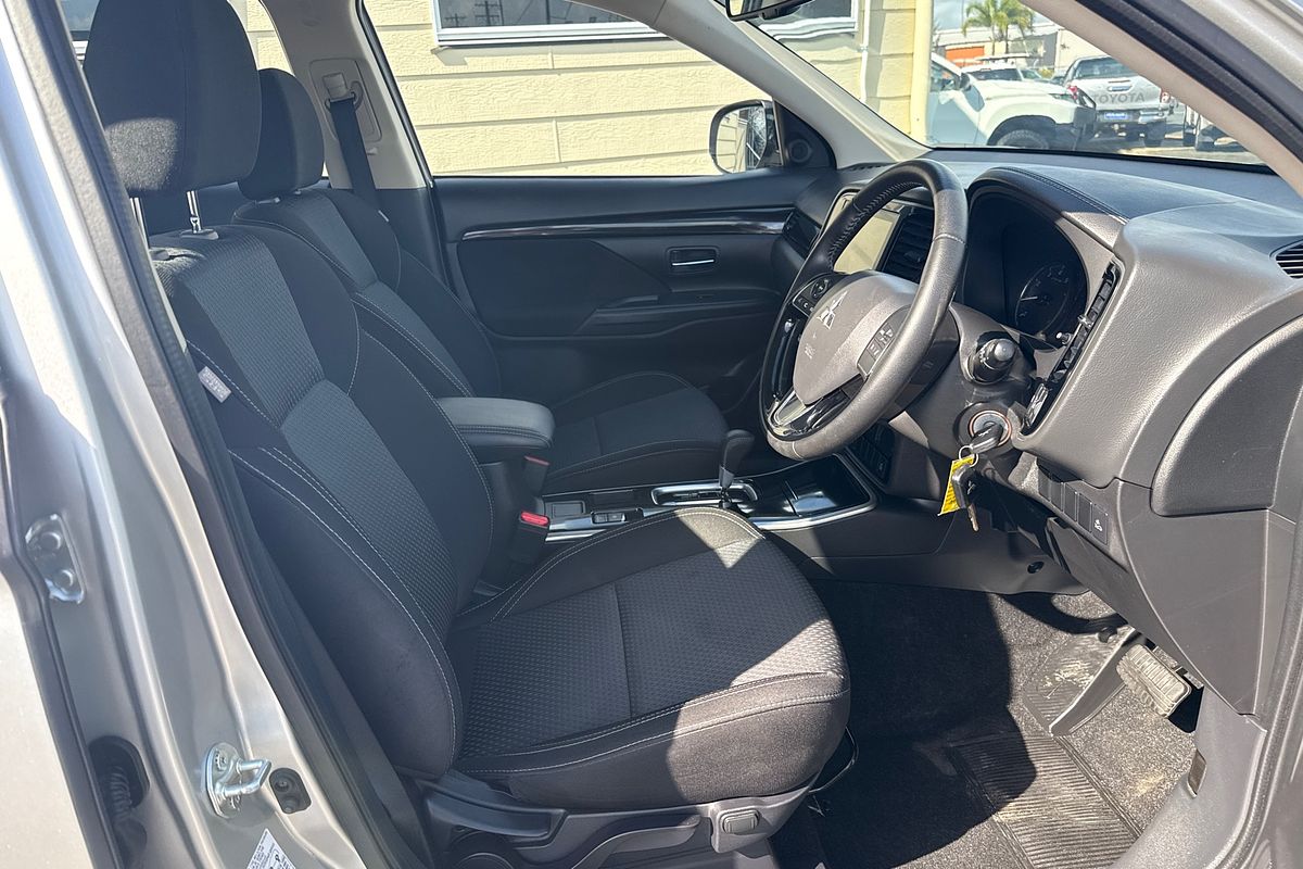 2019 Mitsubishi Outlander ES ZL