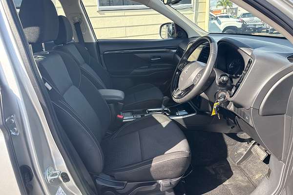 2019 Mitsubishi Outlander ES ZL