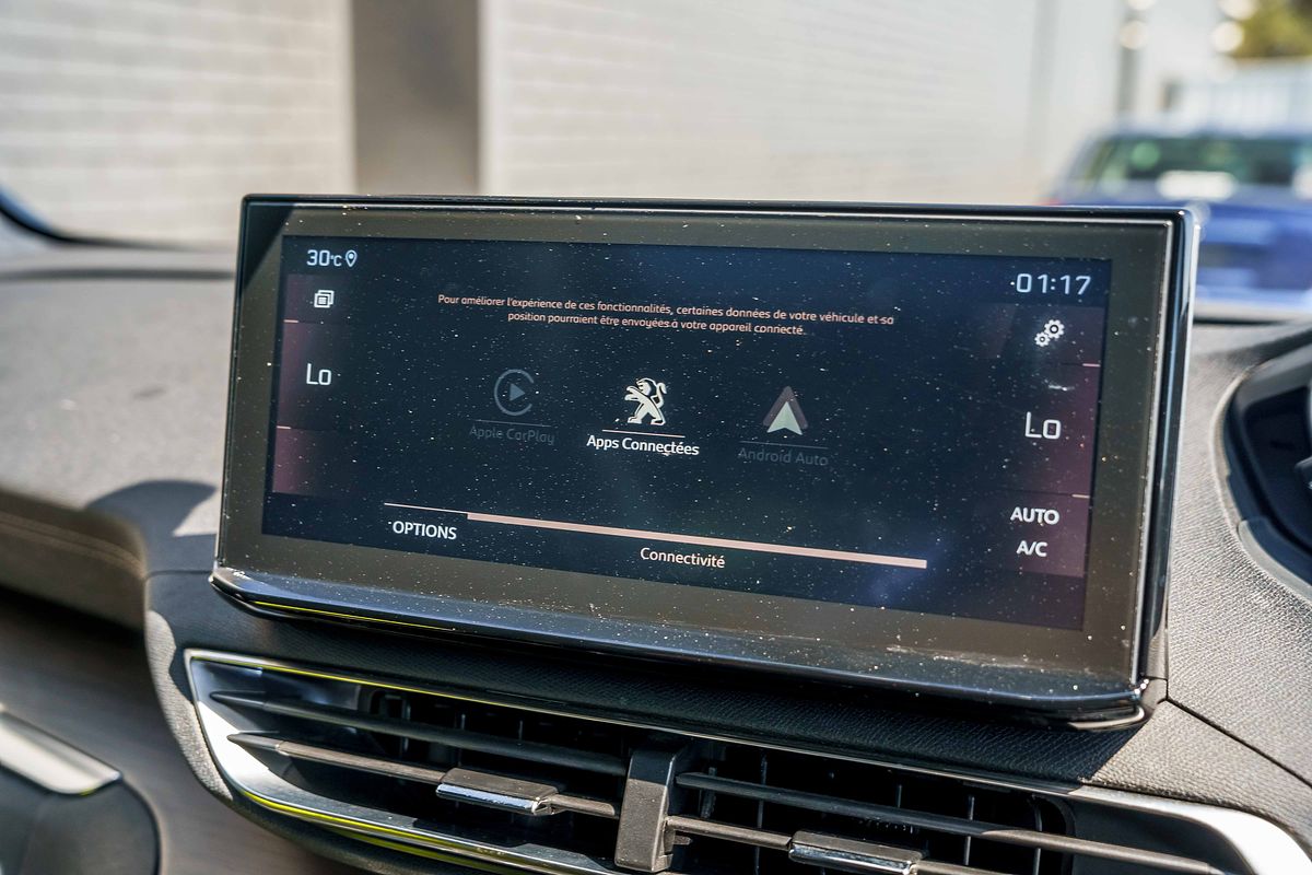 2021 Peugeot 5008 GT P87