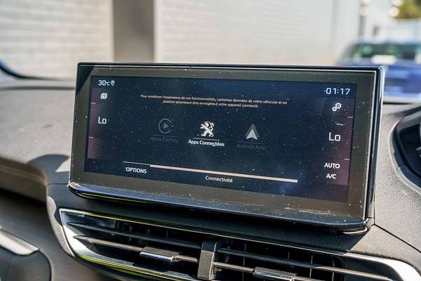 2021 Peugeot 5008 GT P87