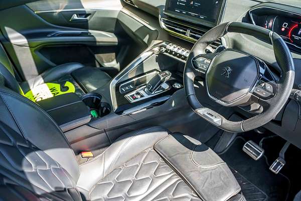 2021 Peugeot 5008 GT P87
