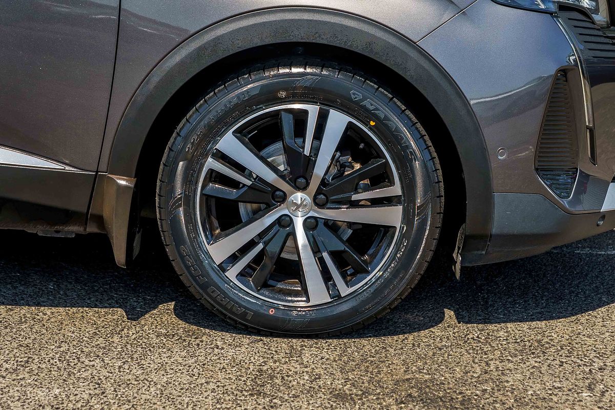 2021 Peugeot 5008 GT P87