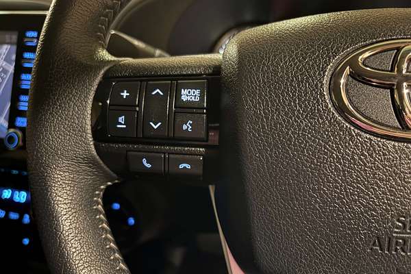 2020 Toyota Hilux SR5 GUN126R 4X4