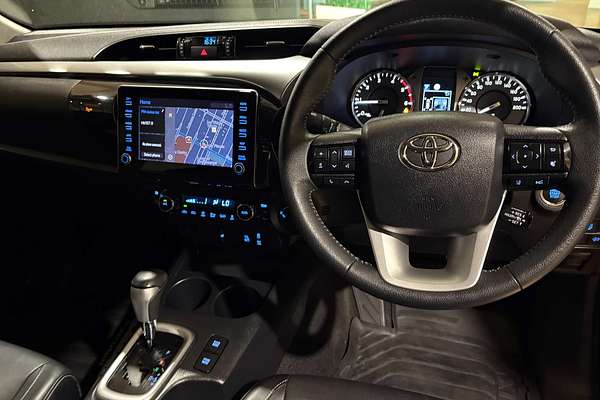 2020 Toyota Hilux SR5 GUN126R 4X4