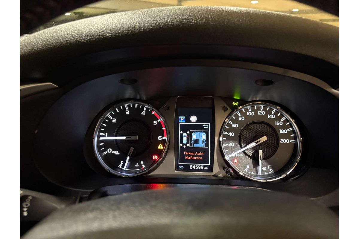 2020 Toyota Hilux SR5 GUN126R 4X4