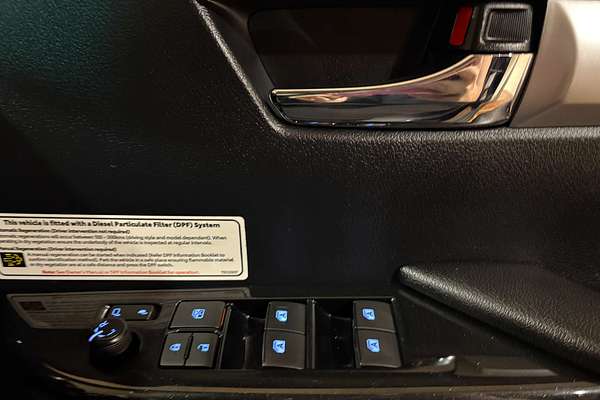 2020 Toyota Hilux SR5 GUN126R 4X4