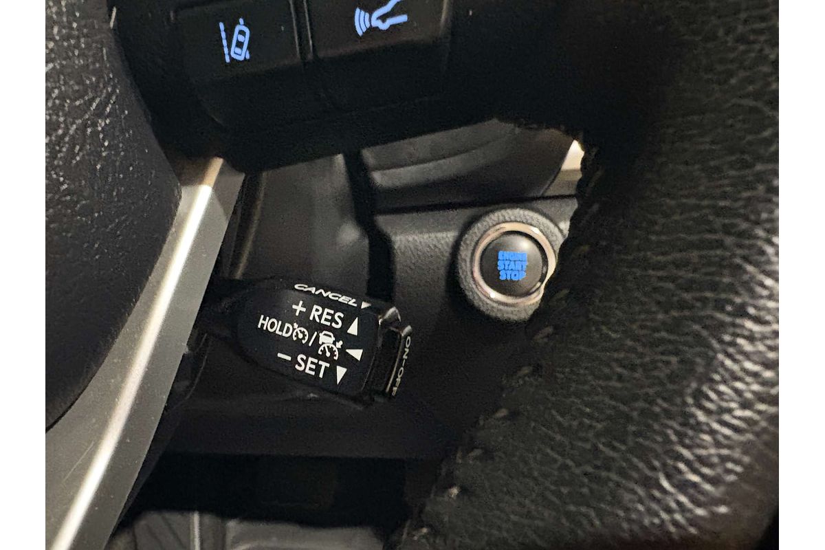 2020 Toyota Hilux SR5 GUN126R 4X4