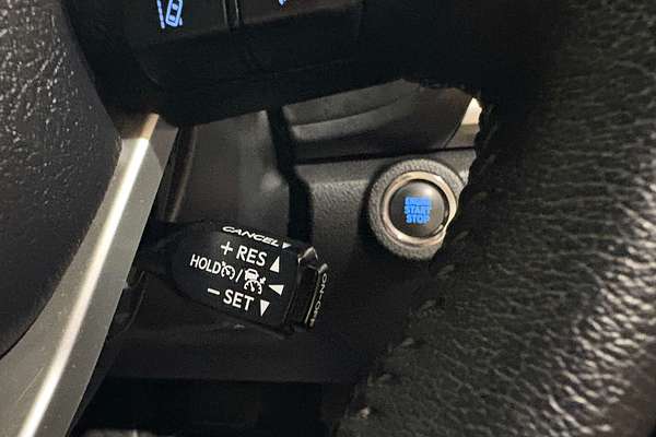 2020 Toyota Hilux SR5 GUN126R 4X4