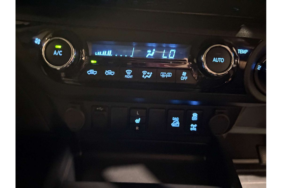 2020 Toyota Hilux SR5 GUN126R 4X4