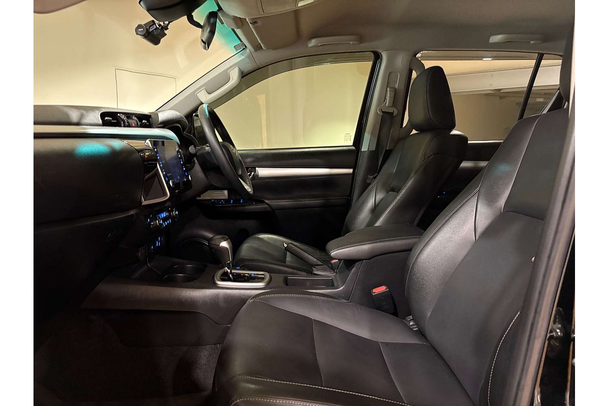2020 Toyota Hilux SR5 GUN126R 4X4