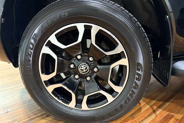 2020 Toyota Hilux SR5 GUN126R 4X4