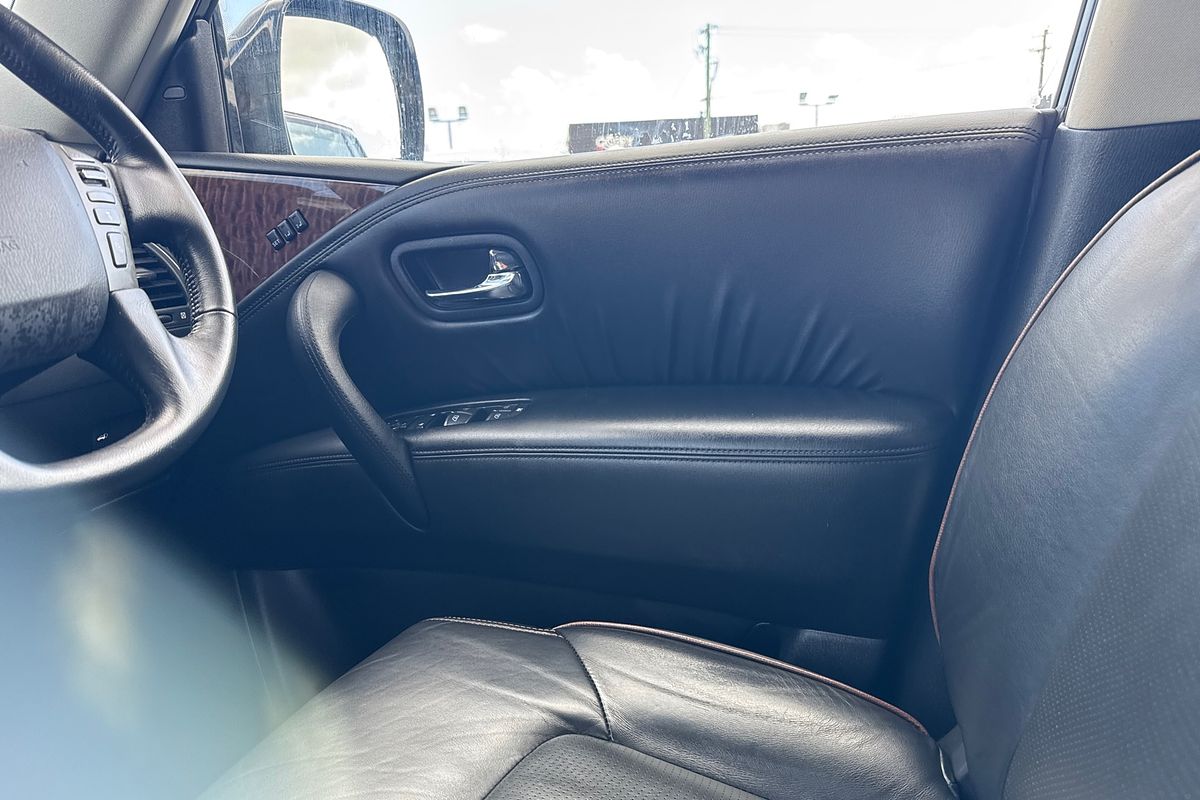 2022 Nissan Patrol Ti-L Y62