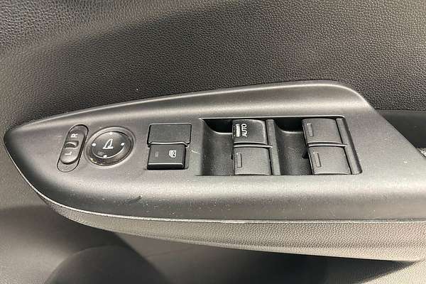 2018 Honda Jazz VTi GF