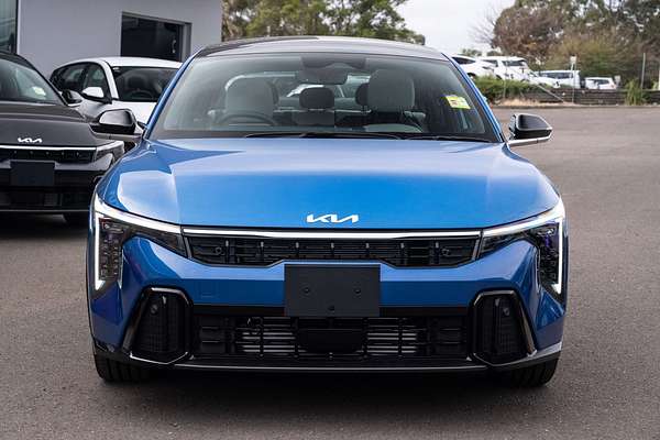 2025 Kia K4 GT-Line CL4m
