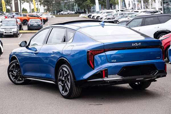 2025 Kia K4 GT-Line CL4m