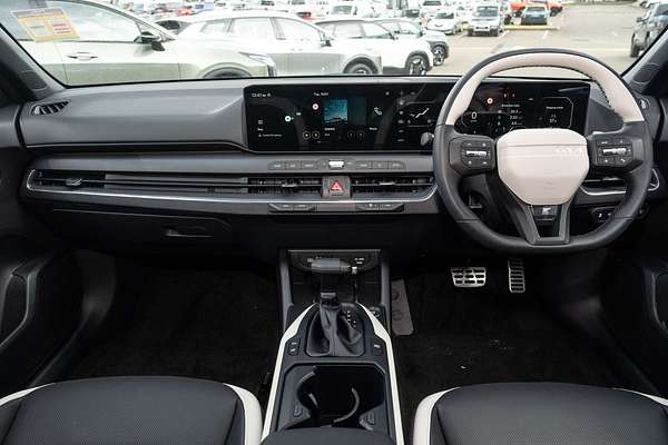 2025 Kia K4 GT-Line CL4m
