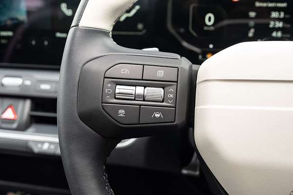 2025 Kia K4 GT-Line CL4m