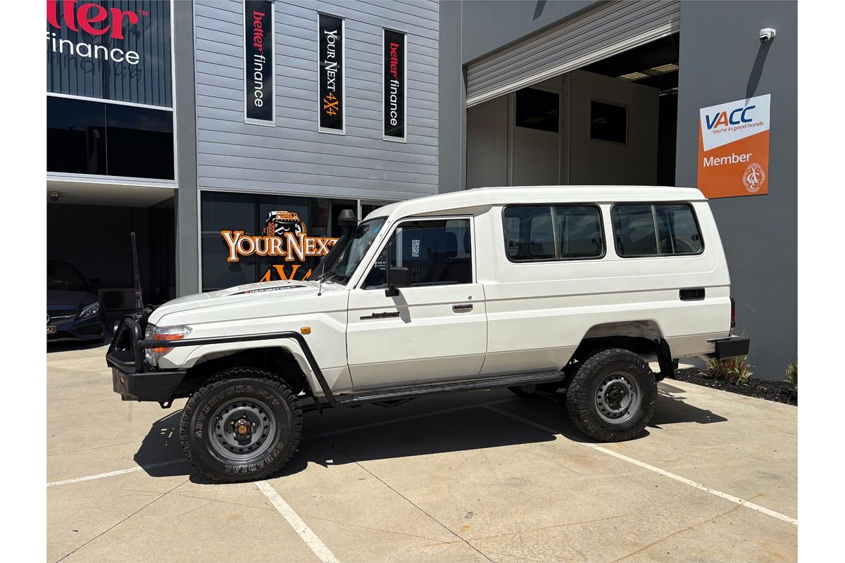 2013 Toyota Landcruiser WORKMATE (4x4) 11 SEAT VDJ78R MY12 UPDATE