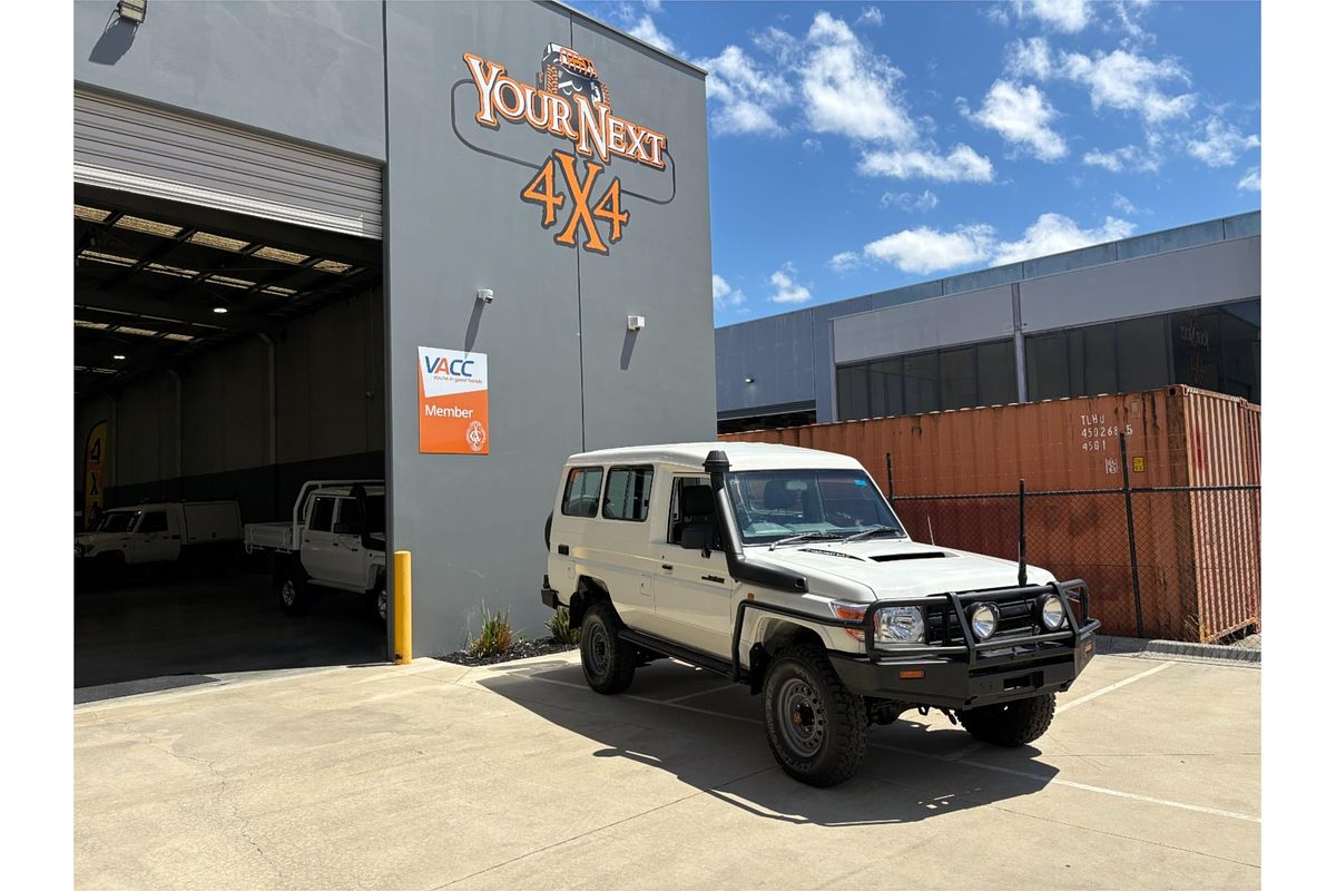 2013 Toyota Landcruiser WORKMATE (4x4) 11 SEAT VDJ78R MY12 UPDATE