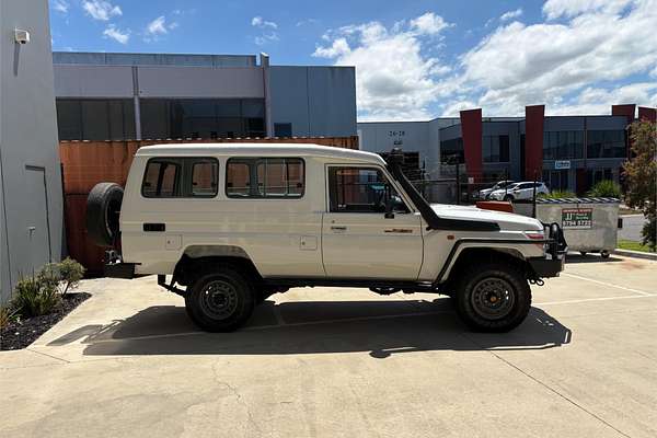2013 Toyota Landcruiser WORKMATE (4x4) 11 SEAT VDJ78R MY12 UPDATE