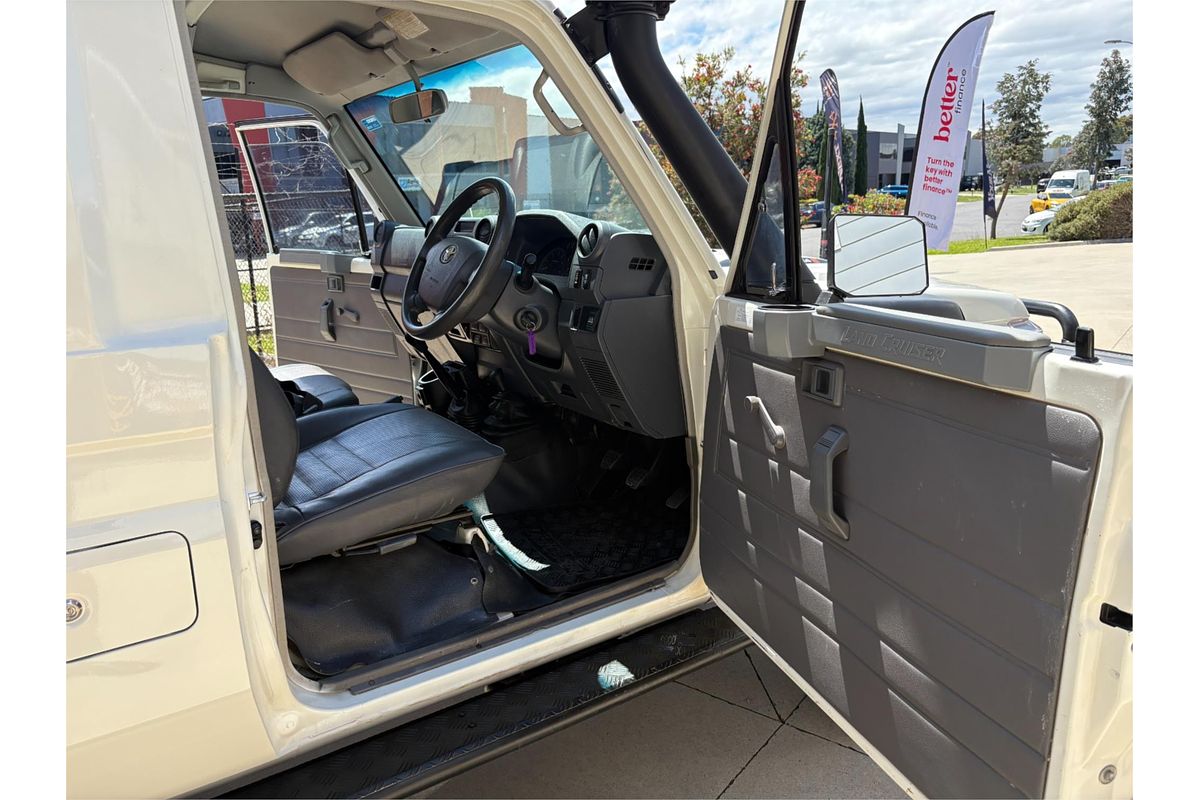 2013 Toyota Landcruiser WORKMATE (4x4) 11 SEAT VDJ78R MY12 UPDATE