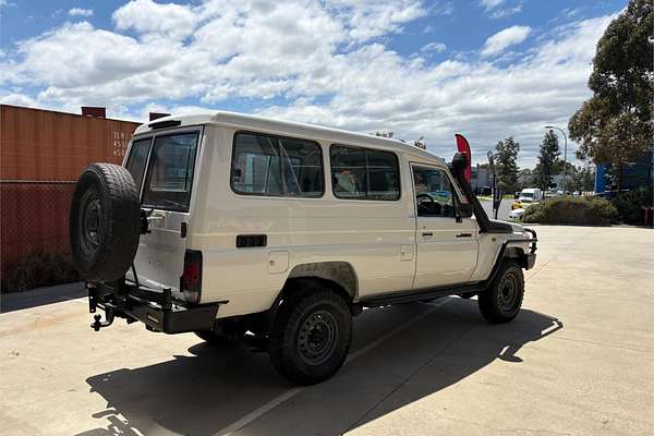 2013 Toyota Landcruiser WORKMATE (4x4) 11 SEAT VDJ78R MY12 UPDATE