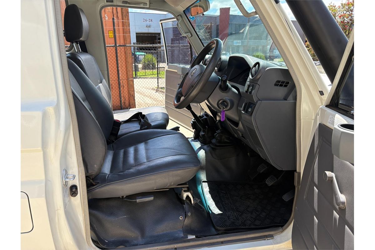 2013 Toyota Landcruiser WORKMATE (4x4) 11 SEAT VDJ78R MY12 UPDATE