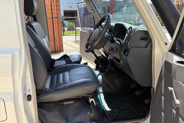 2013 Toyota Landcruiser WORKMATE (4x4) 11 SEAT VDJ78R MY12 UPDATE