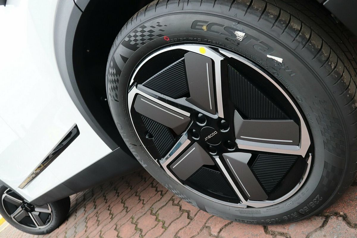 2025 Jaecoo J7 SHS Summit