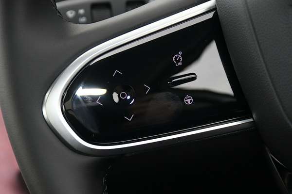 2025 Jaecoo J7 SHS Summit