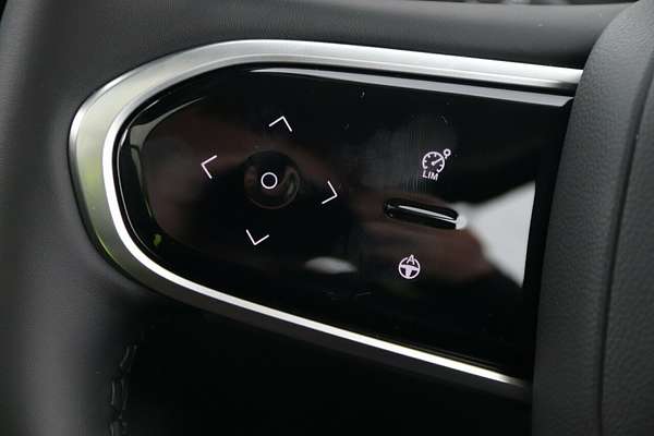 2025 Jaecoo J7 SHS Summit