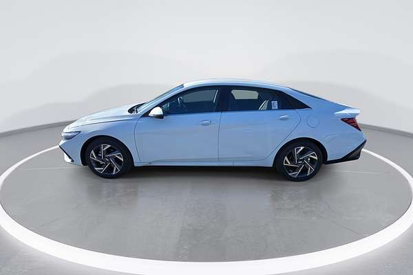 2025 Hyundai i30 Elite CN7.V2