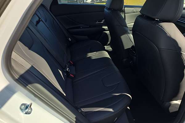 2025 Hyundai i30 Elite CN7.V2