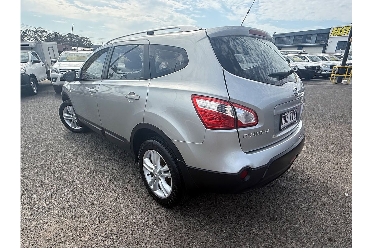 2013 Nissan Dualis +2 ST J10 Series 4