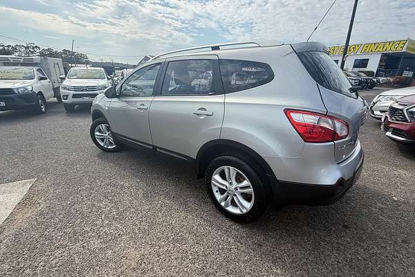 2013 Nissan Dualis +2 ST J10 Series 4