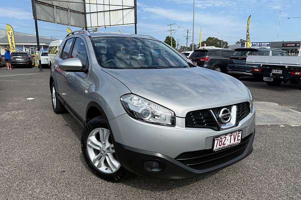 2013 Nissan Dualis +2 ST J10 Series 4