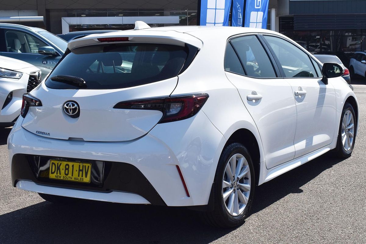 2024 Toyota Corolla Ascent Sport MZEA12R