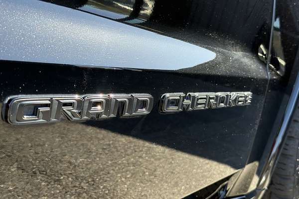 2020 Jeep Grand Cherokee Night Eagle WK