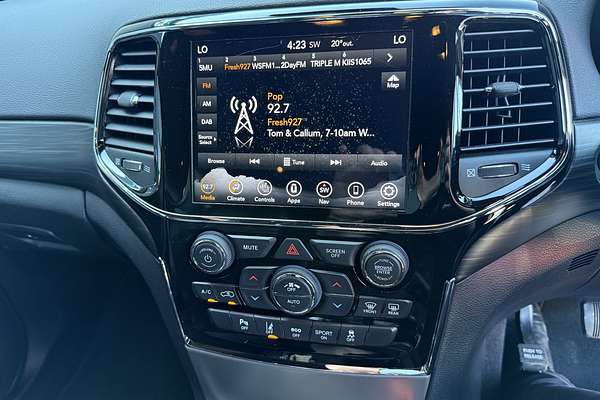2020 Jeep Grand Cherokee Night Eagle WK