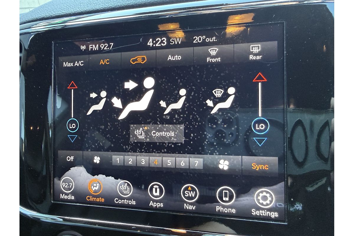 2020 Jeep Grand Cherokee Night Eagle WK