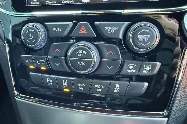2020 Jeep Grand Cherokee Night Eagle WK