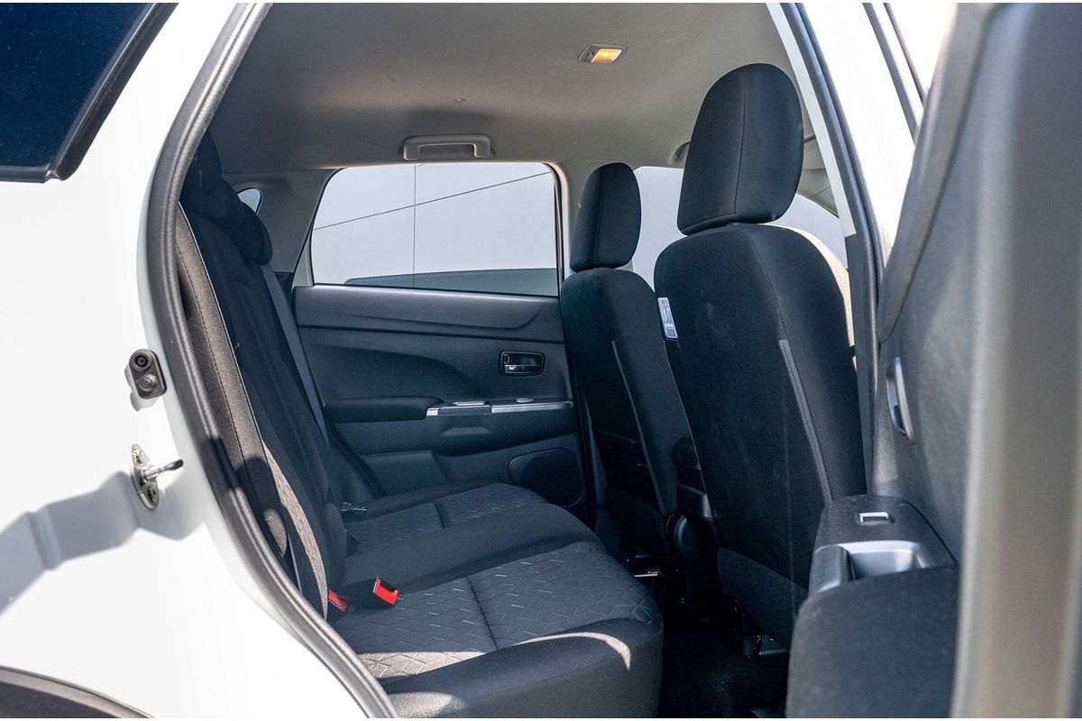 2021 Mitsubishi ASX Ls 2.0P/Cvt