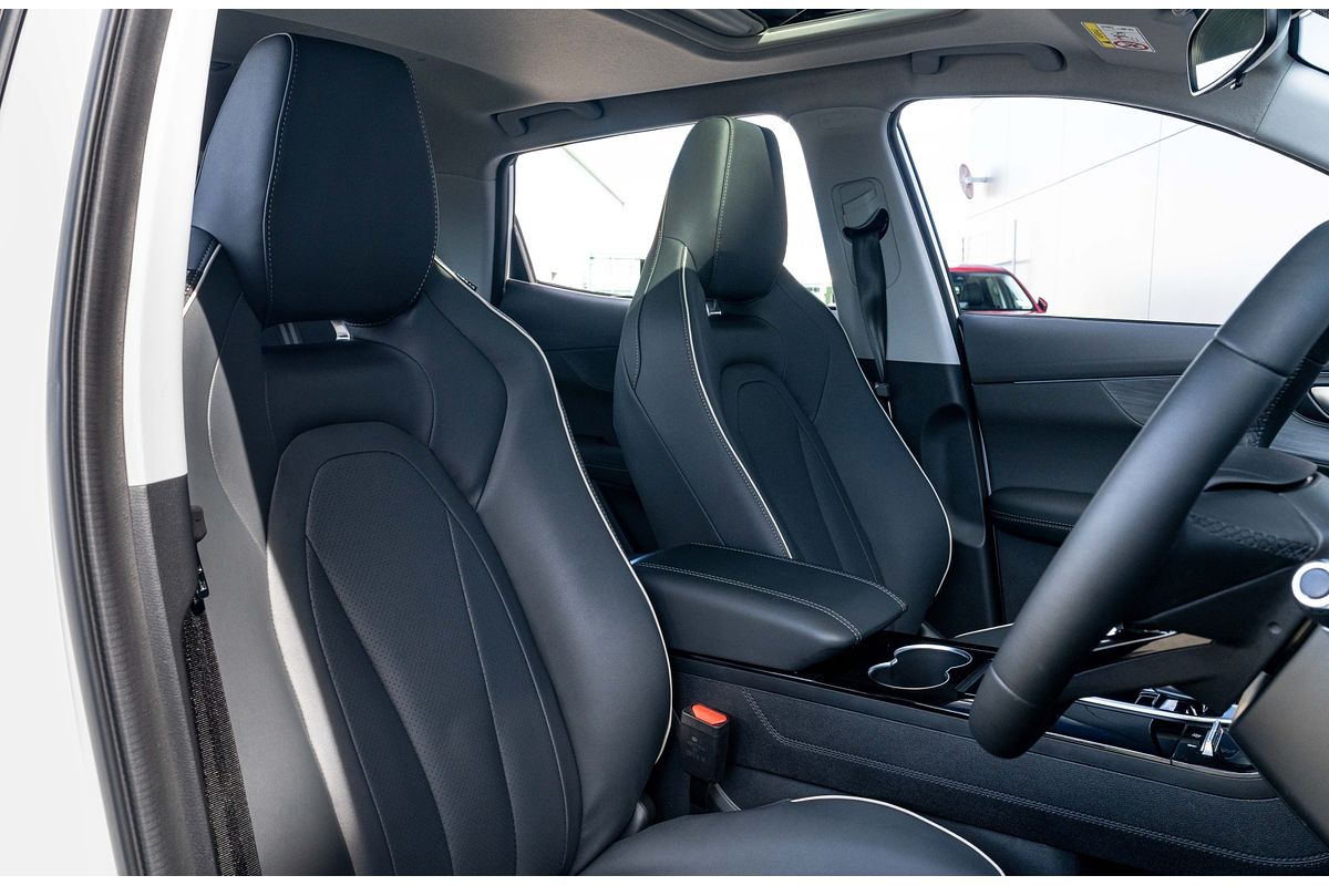 2025 Chery Tiggo 4 ULTIMATE HYBRID 7 YEAR WARRANTY