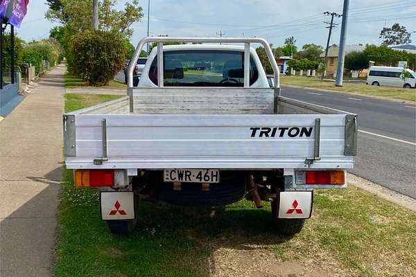 2014 Mitsubishi Triton GL MN